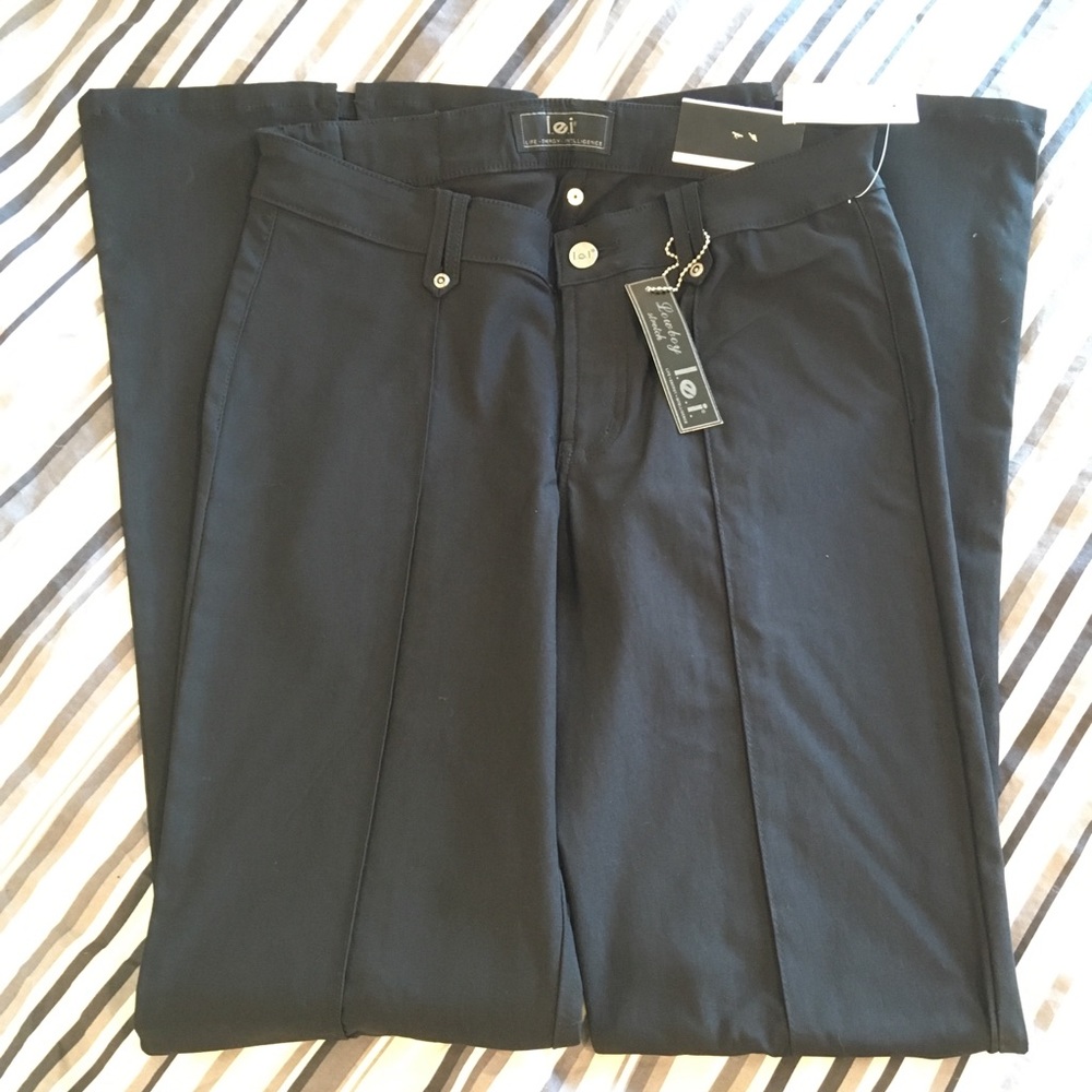 LEI stretch pants